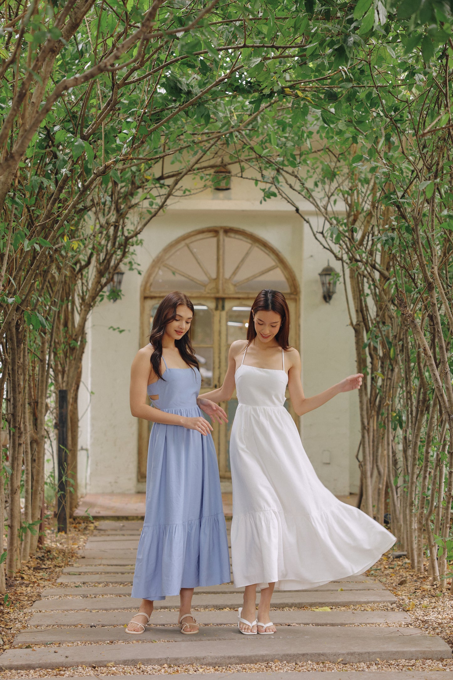 Ally Padded Linen Dress (Blue)