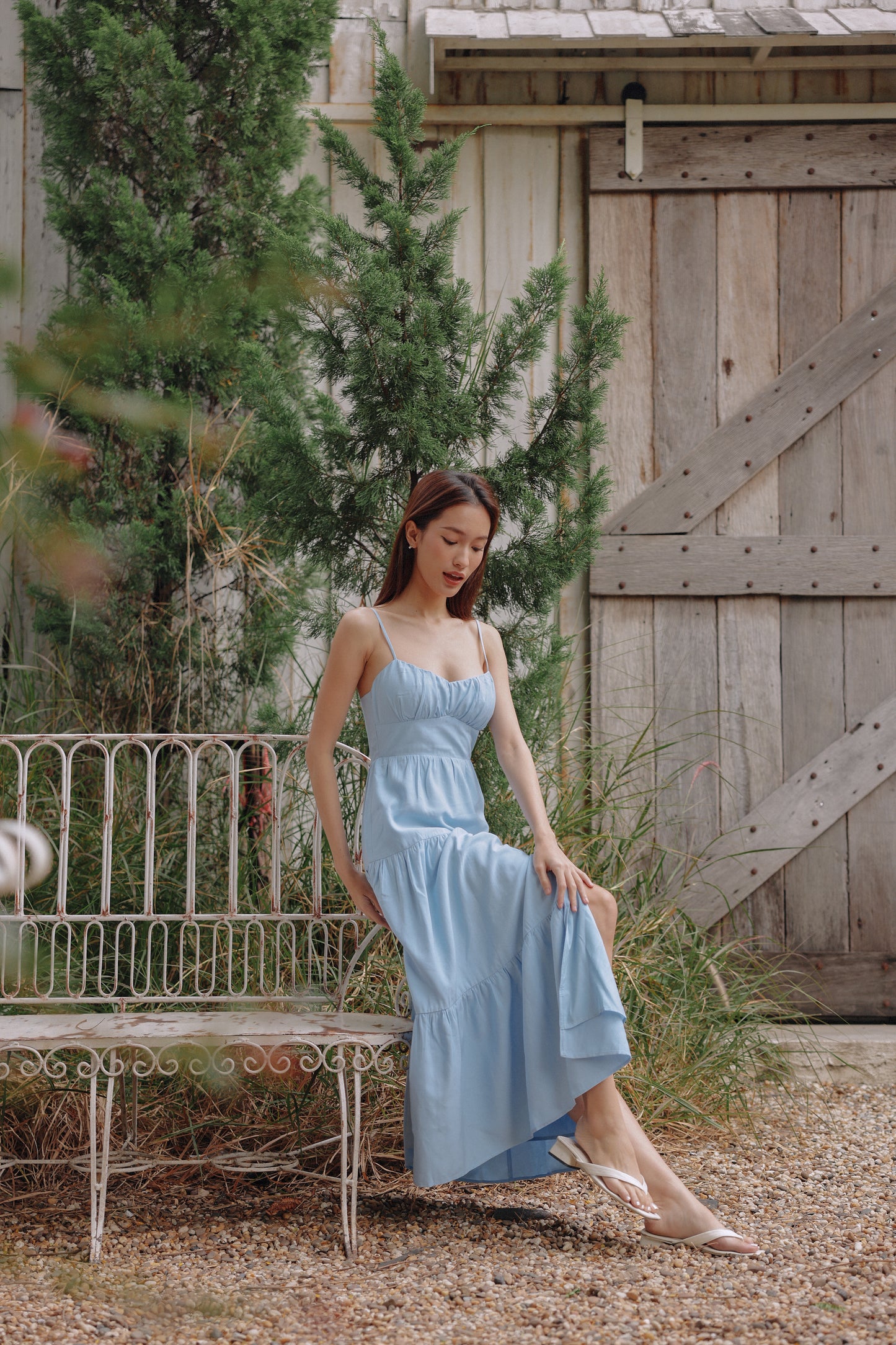 Meadow Padded Linen Dress (Blue)