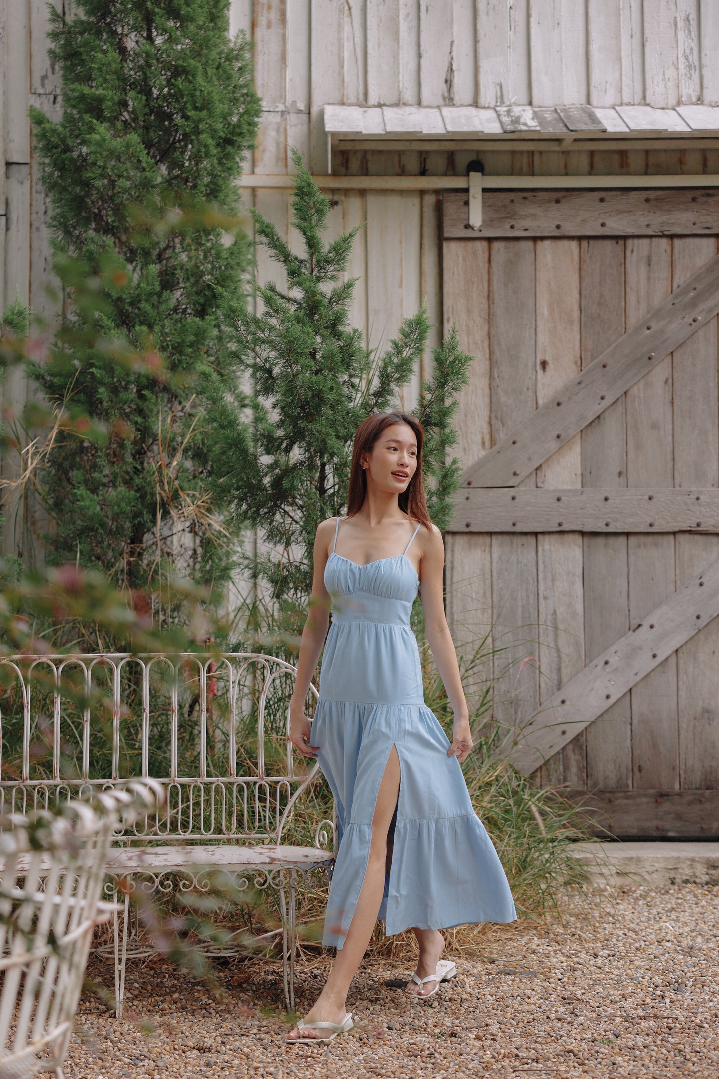 Meadow Padded Linen Dress (Blue)