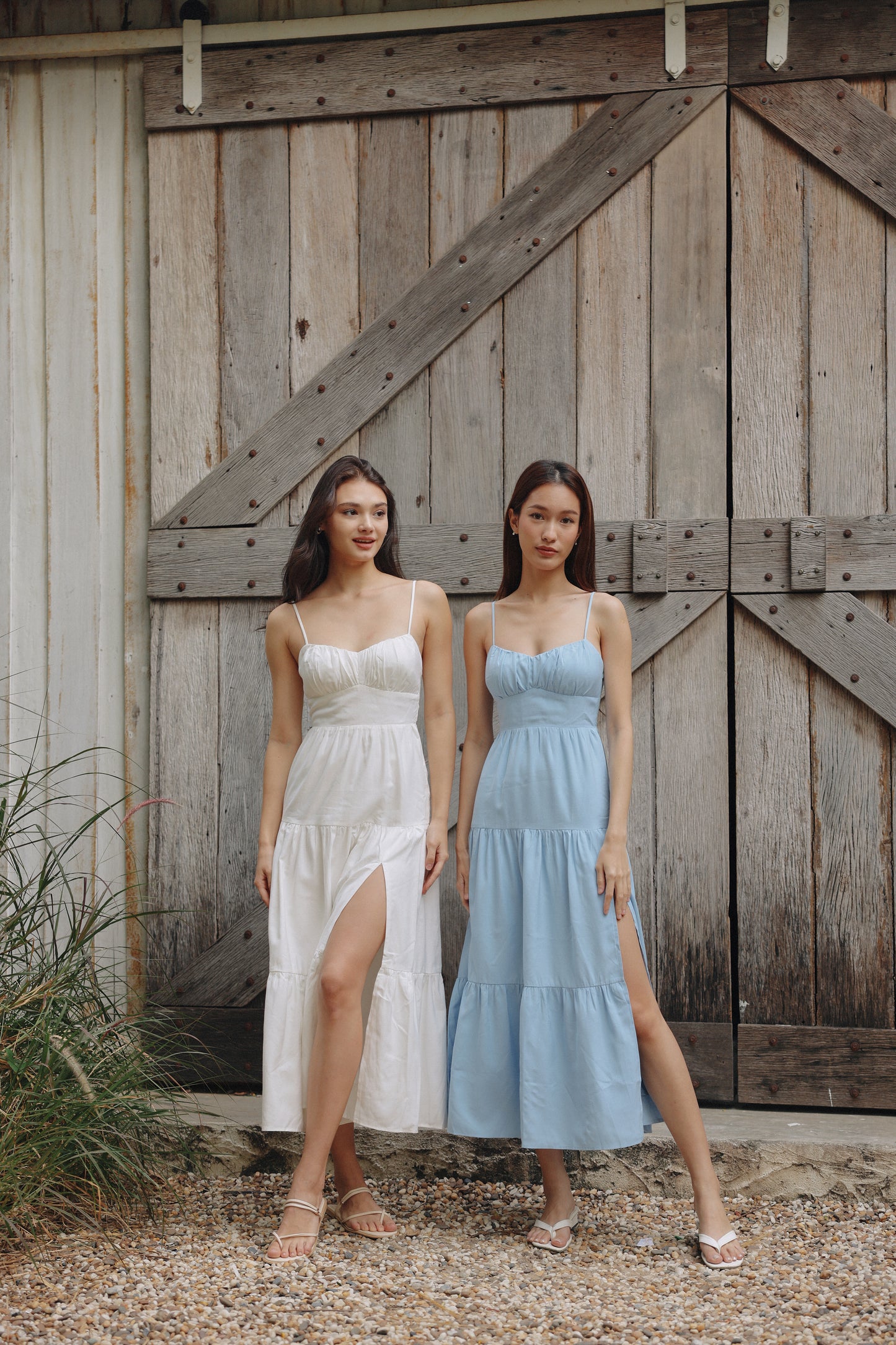 Meadow Padded Linen Dress (Blue)