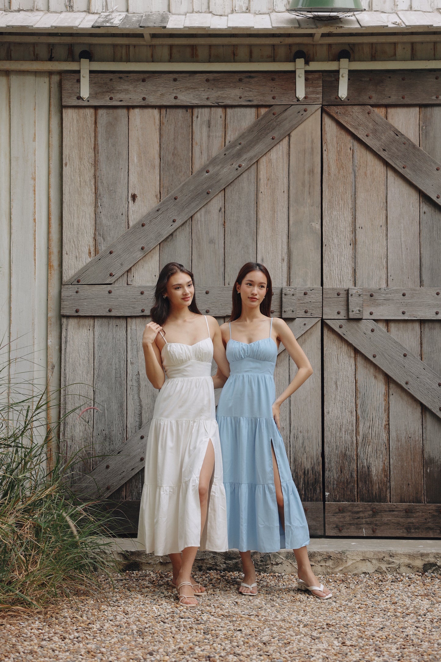 Meadow Padded Linen Dress (Blue)