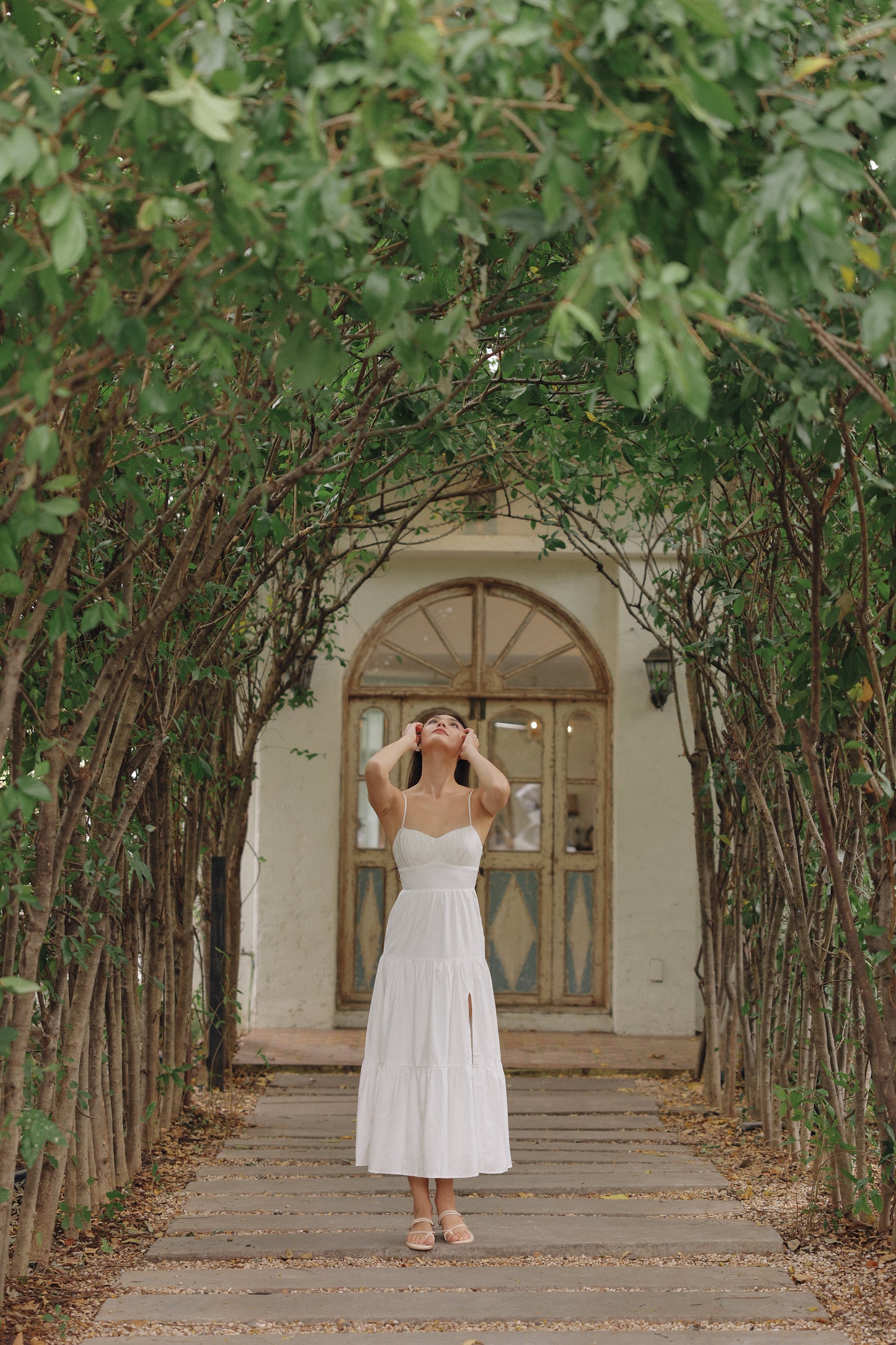 Meadow Padded Linen Dress (Ivory)