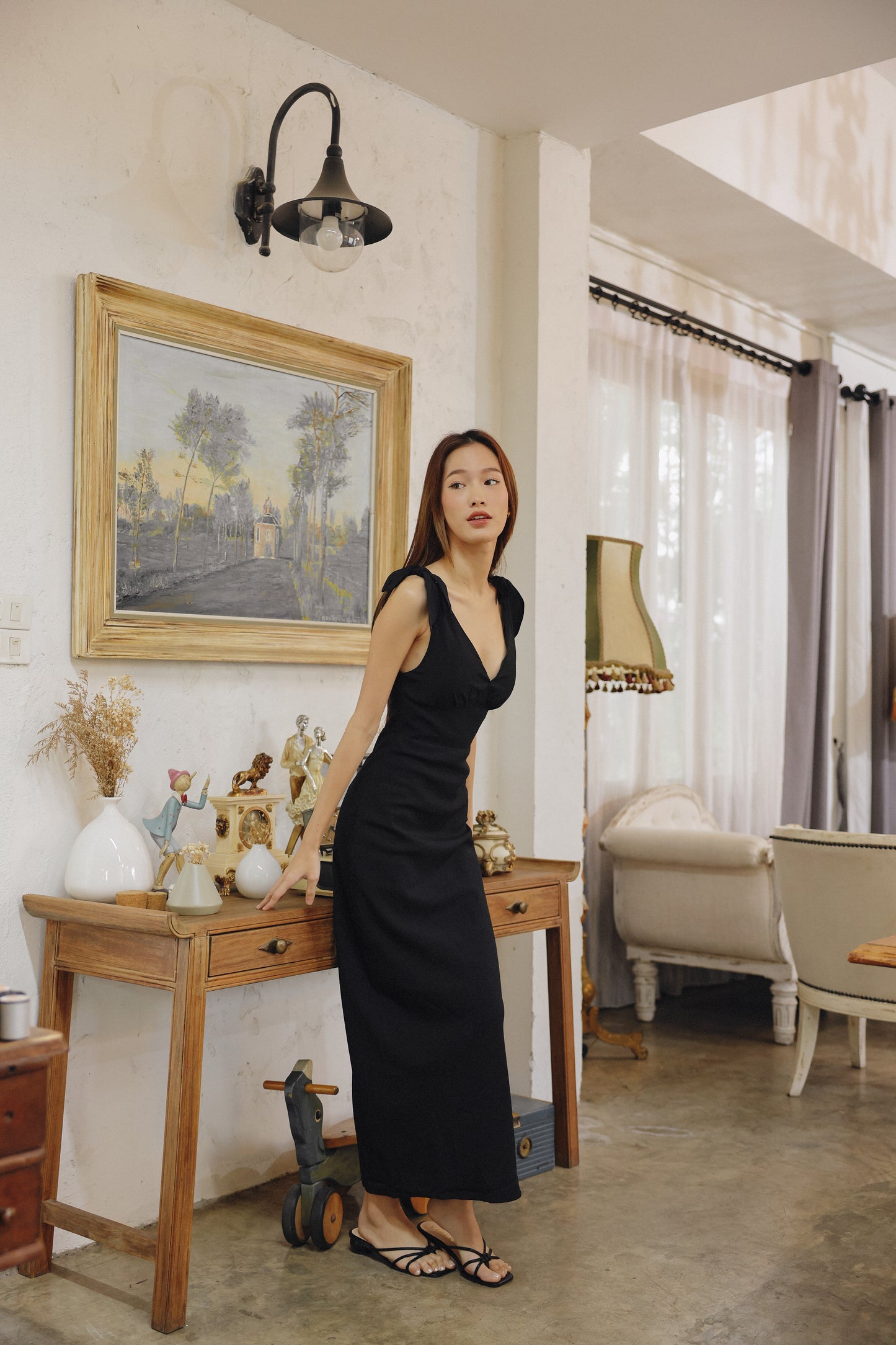 Emmi Padded Linen Dress (Ebony)