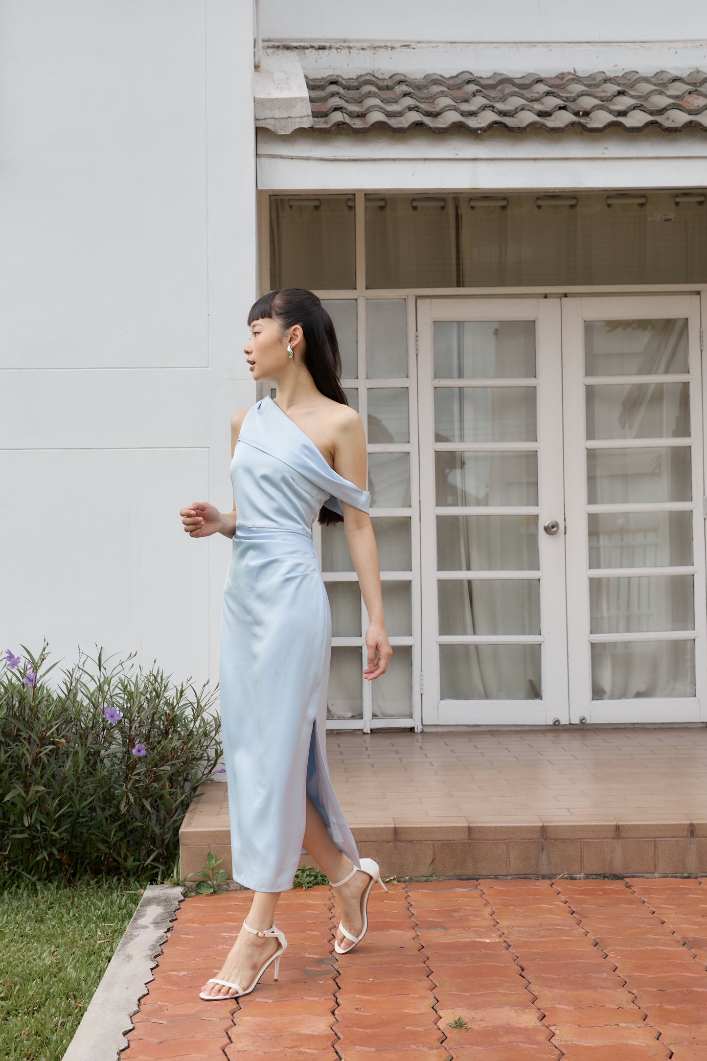 Sadie One-Shoulder Dress (Powder)