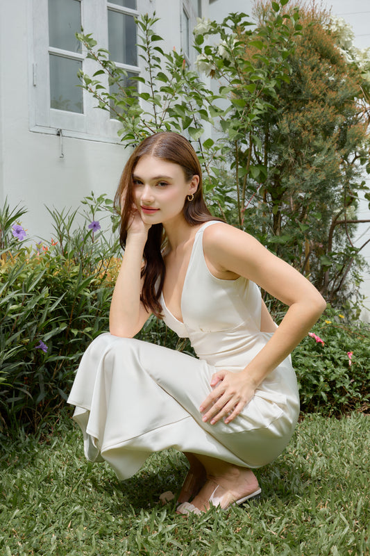 Gwyneth Padded Dress (Ivory)