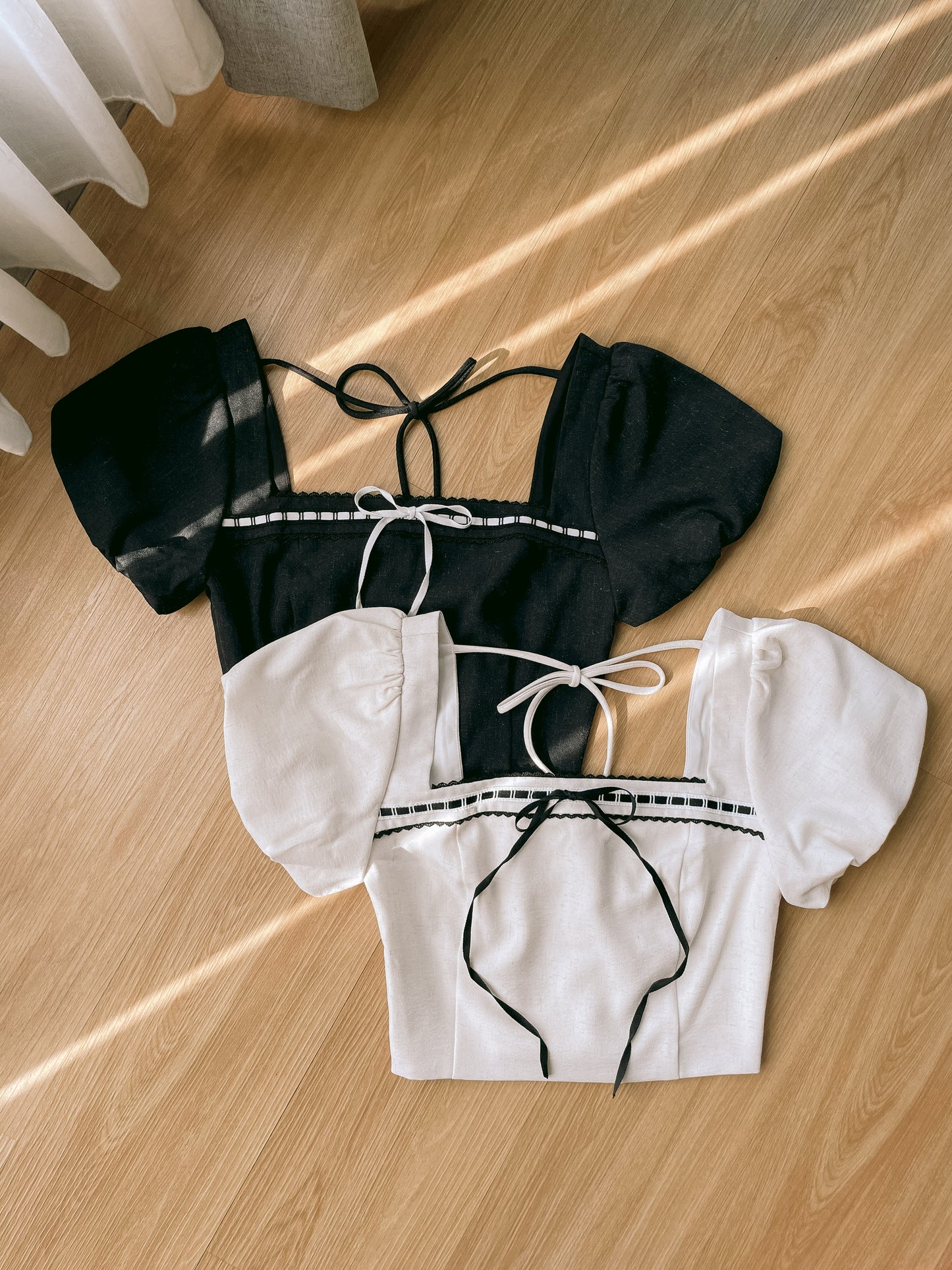 Bella Lace Trim Top (Oat)