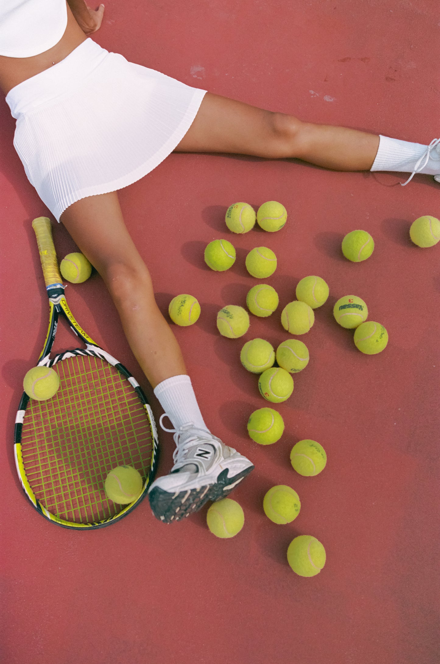 Courtship Pleated Tennis Skirt (Blanc)