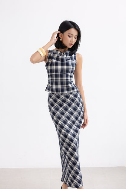 Lace Trim Skirt (Navy Plaid)