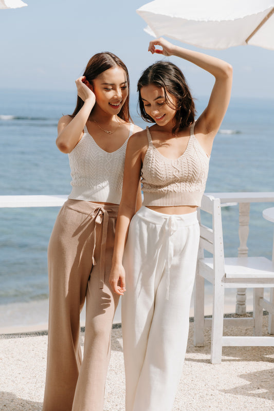 Knit Flared Pants (White)